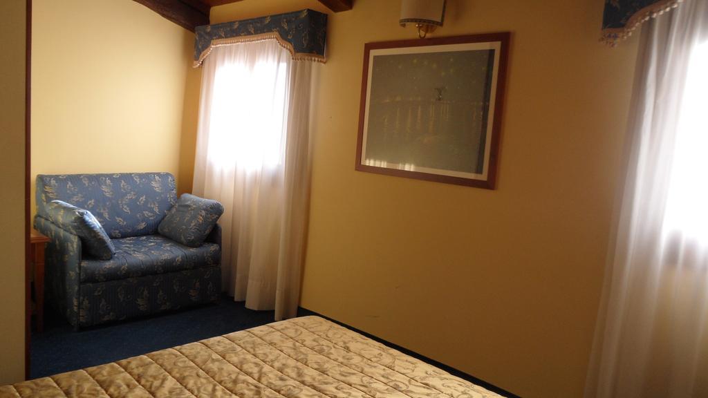 Alloggi Marinella bahay-panuluyan 3*