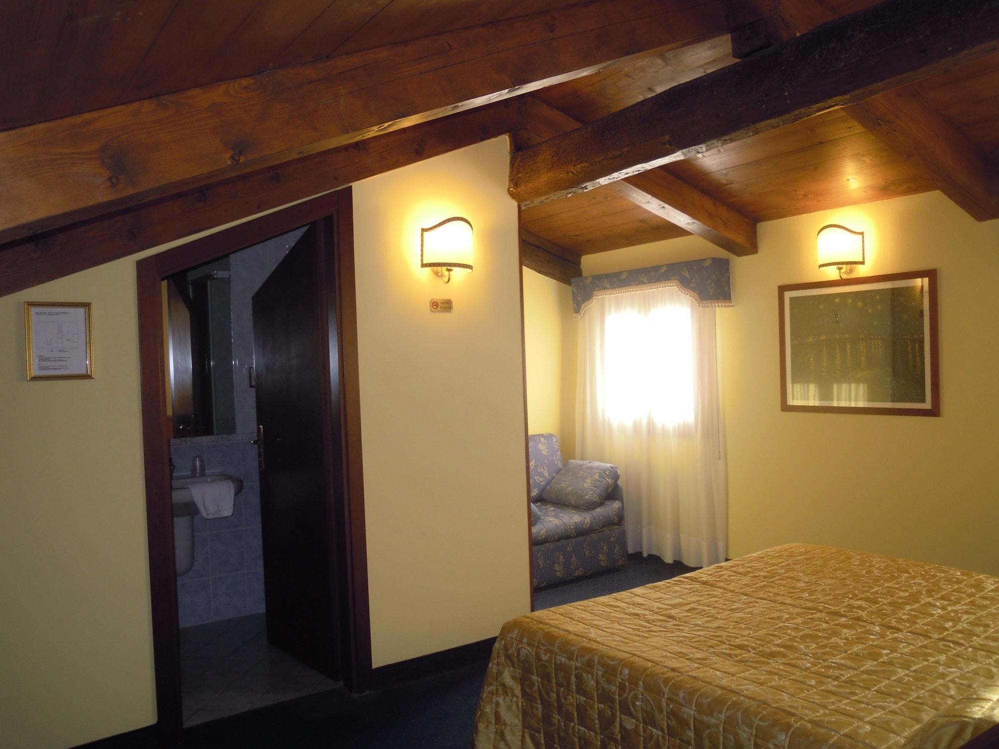 bahay-panuluyan Alloggi Marinella