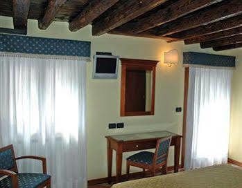 Alloggi Marinella bahay-panuluyan 3*